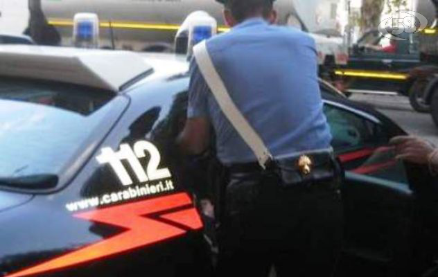 Mirabella, lotta ai furti: i Carabinieri allontanano due persone
