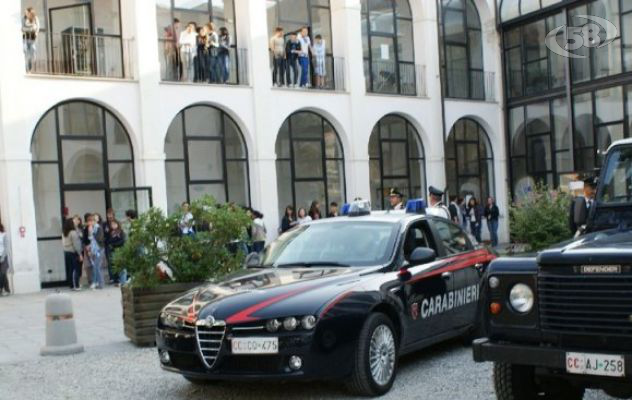 Droga nelle scuole, i carabinieri segnalano quattro giovani