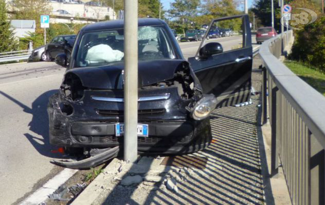 Ariano, incidente d'auto per Ettore e Ortensio Zecchino: lo schianto nei pressi dell'ospedale