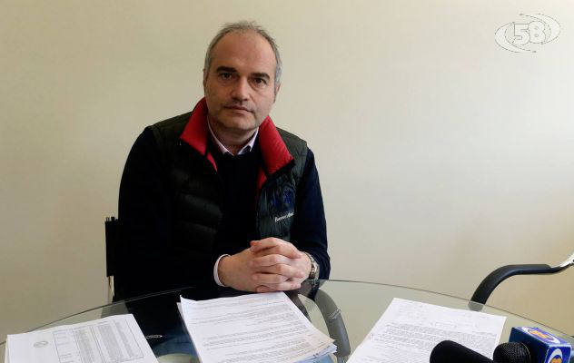 Casse vuote a Vallesaccarda, il sindaco: stipendi a rischio /INTERVISTA