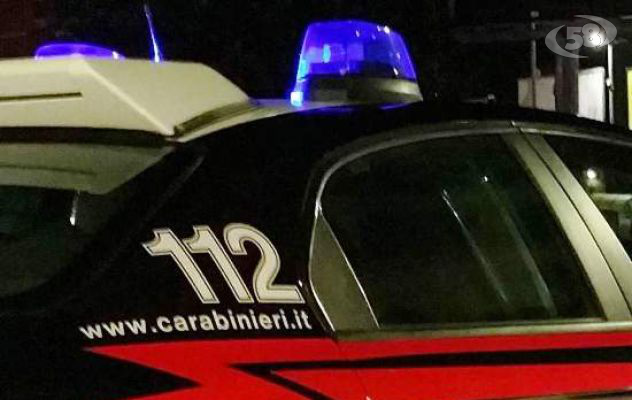 Andretta, auto sospetta: i Carabinieri allontanano tre persone