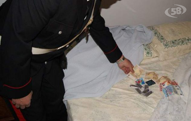 Casa squillo con 40enne cinese: blitz dei Carabinieri