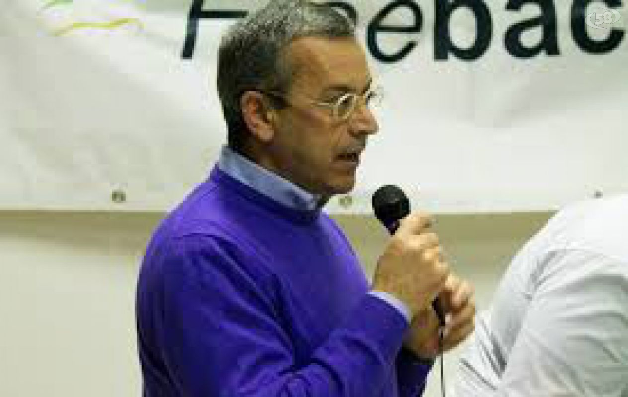 POLICASTRO POLICASTRO