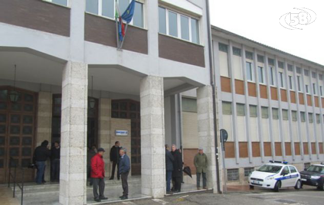 Tribunali Ariano e Sant'Angelo, referendum contro la chiusura