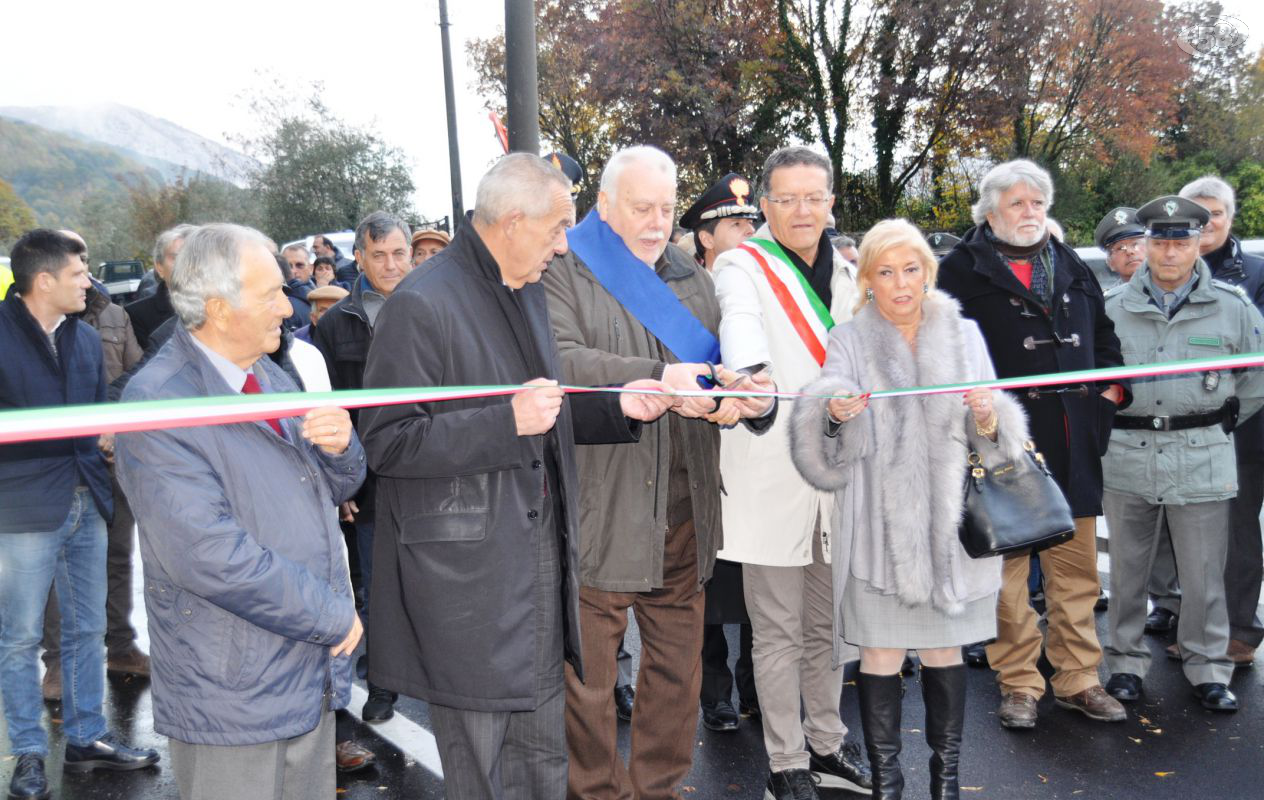 ponte jenga inaugurazione ponte jenga inaugurazione