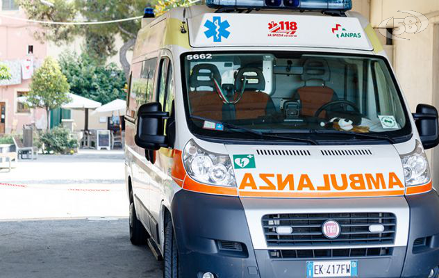Castelfranci, 75enne muore schiacciato dal trattore