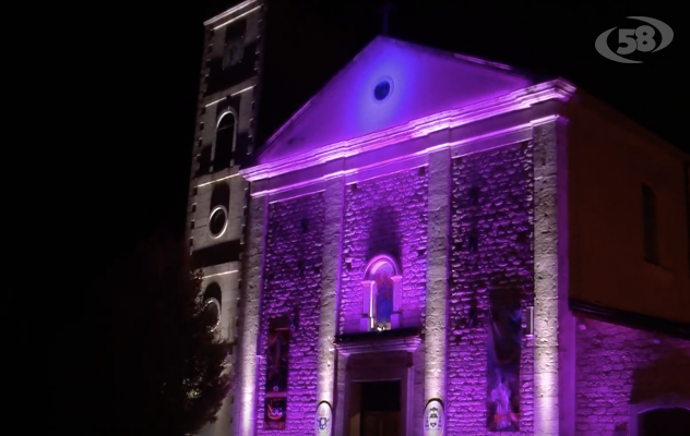 Carpignano celebra la 'Giornata Mondiale della Prematurità'. Monumenti ''viola'' a Grotta /VIDEO