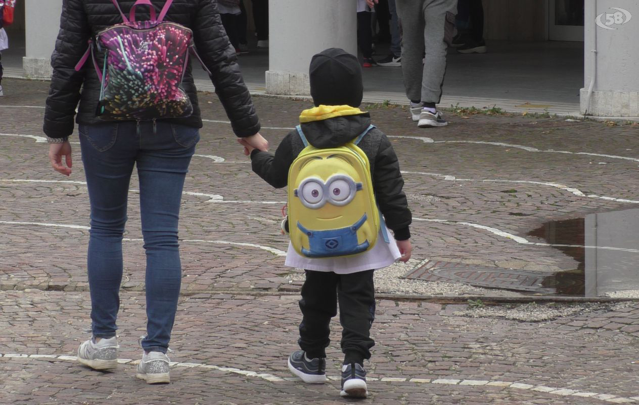 bimbo scuola bimbo scuola