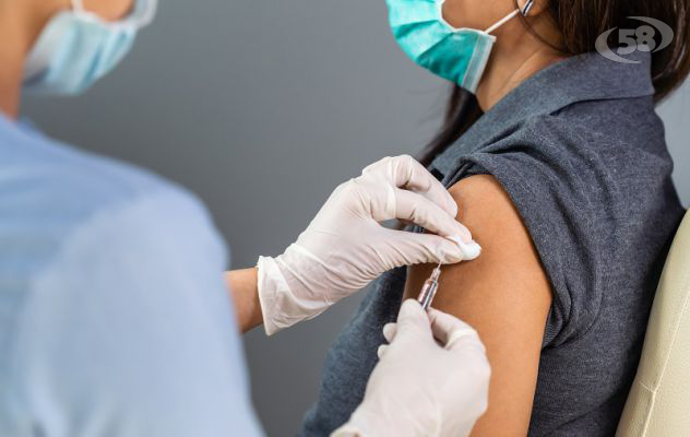 Ianniello: “Il vaccino ci salva la vita”. Parte la campagna di sensibilizzazione