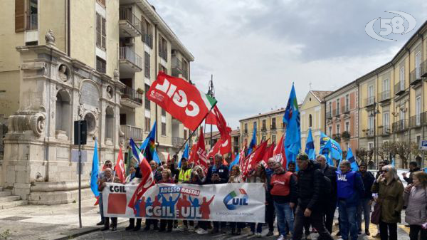 "Basta morti sul lavoro", Cgil e Uil in sciopero /VIDEO