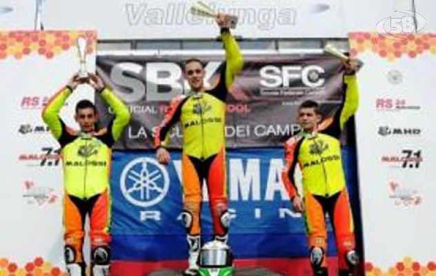 Motociclismo, l'arianese Di Rago vince il trofeo Yamaha R125 Cup