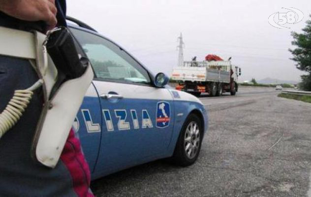 Malore in auto, Polstrada salva bambina di 2 anni
