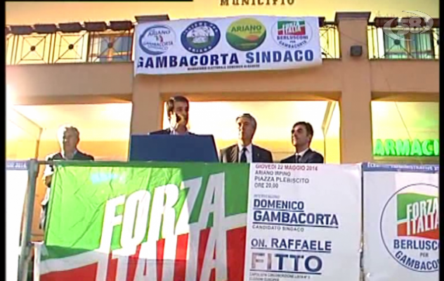 Ariano, Fitto in piazza con Gambacorta: ''Forza Italia è viva. Mimmo capace e competente''