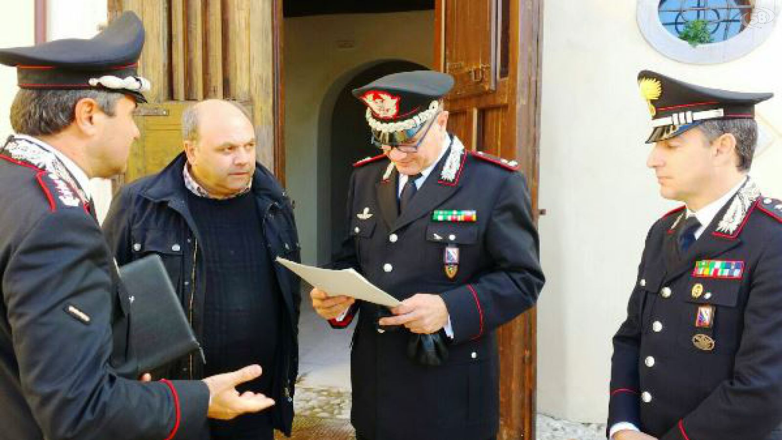 carabinieri montefusco visita