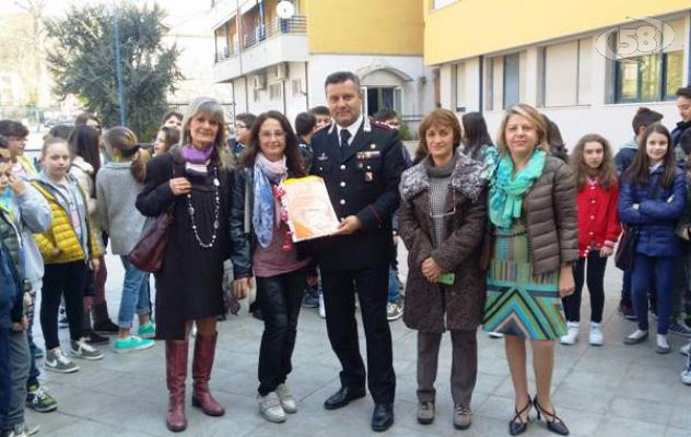 Legalità, 200 alunni incontrano i Carabinieri