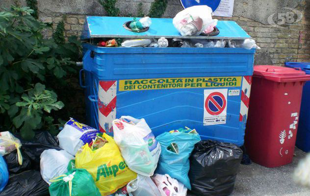 Irpiniambiente, impianti chiusi a Pasquetta: stop alla raccolta di lunedì  