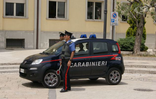 Frigento, contrasto ai furti in appartamento: i carabinieri allontanano 4 rumeni e un napoletano