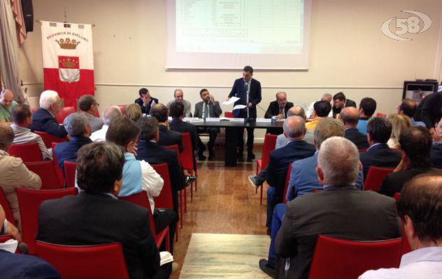 Bilancio Provincia, sindaci dicono sì all'unanimità. Gambacorta: ''Strade e scuole nostre priorità''