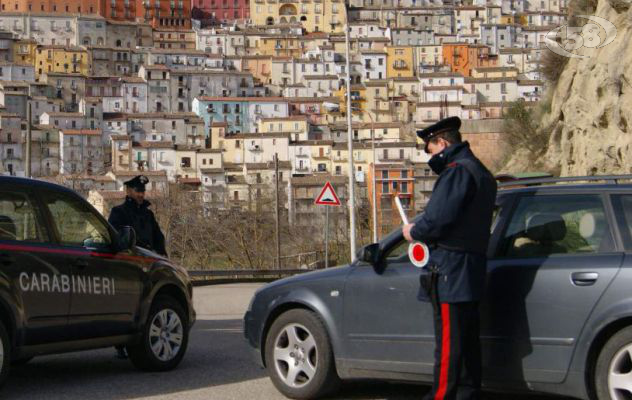 Furti e droga in Alta Irpinia: un foglio di via e due denunce per spaccio