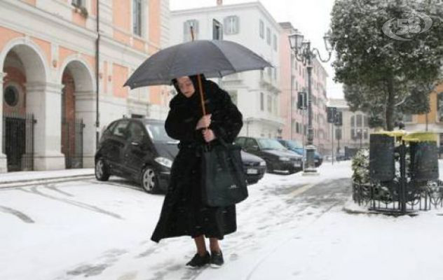 Ariano, allerta meteo: Comune in campo