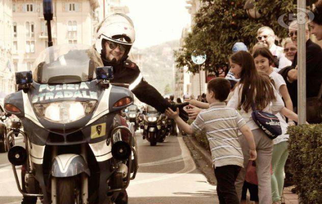 Giro d'Italia, Polizia Stradale in campo