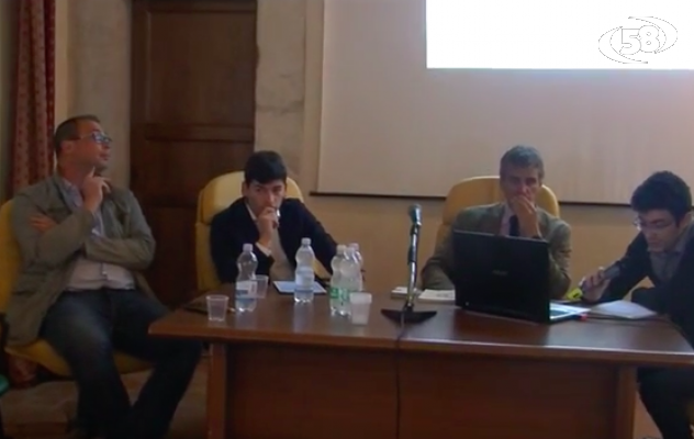 Gesualdo, dibattito sul referendum costituzionale. Lucarelli critico