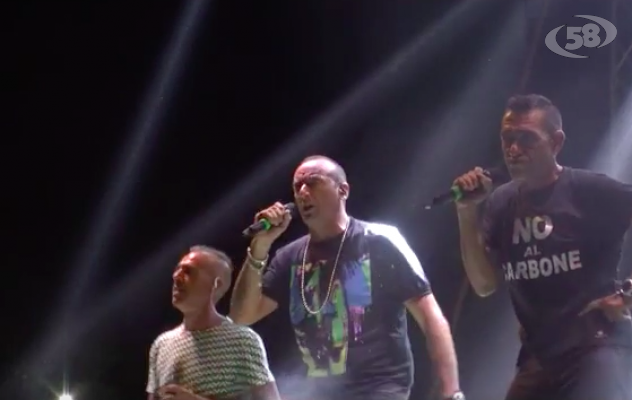 Ariano, il reggae dei Sud Sound System conquista la ''Festa della Pizza''