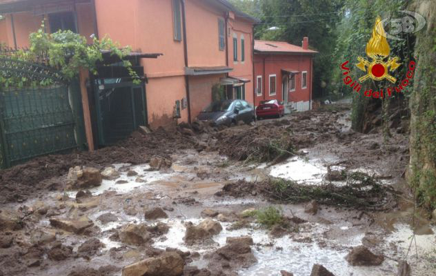 Maltempo sull'Irpinia, frane e allagamenti / FOTO