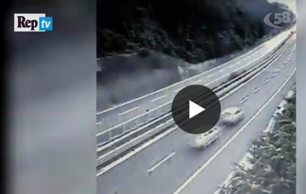 Bus giù dal viadotto, un video potrebbe riaprire il caso