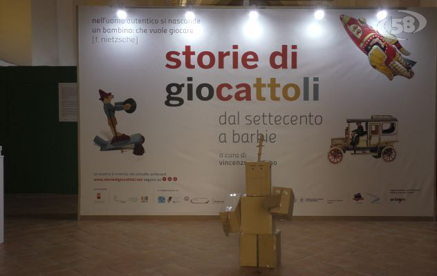 Dal Settecento a Barbie: la storia attraverso i giocattoli /VIDEO
