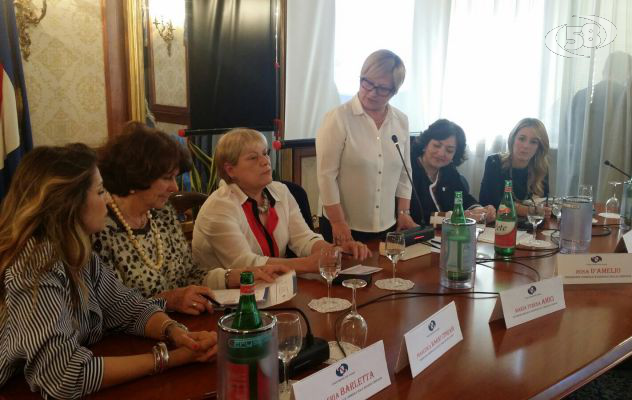 Welfare al femminile in Campania: favorire la conciliazione tra lavoro e famiglia