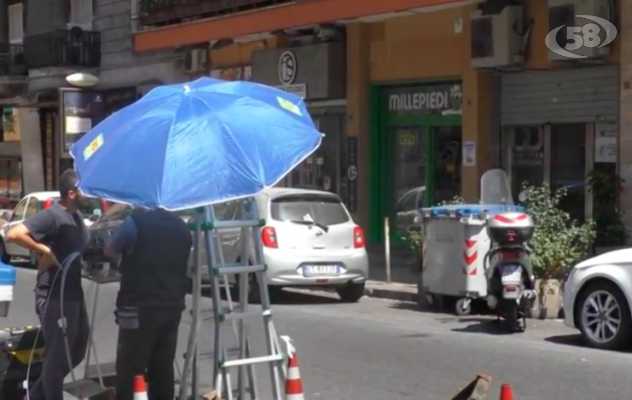 Caldo insopportabile: Napoli soffocata dall'afa /VIDEO