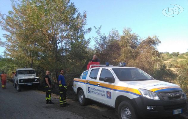 Ariano, incendio a Vascavino: rogo domato