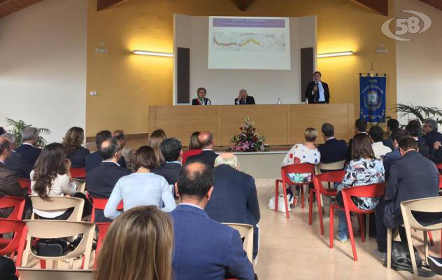 Nuovo tratto Lioni-Grotta, De Luca in Alta-Irpinia: c'è la firma
