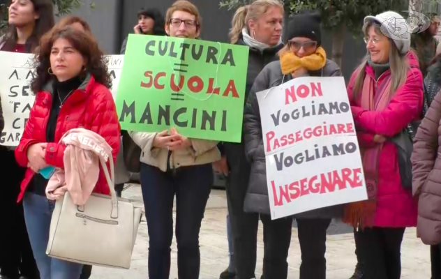 La rabbia del ''Mancini'': tutti in corteo /VIDEO