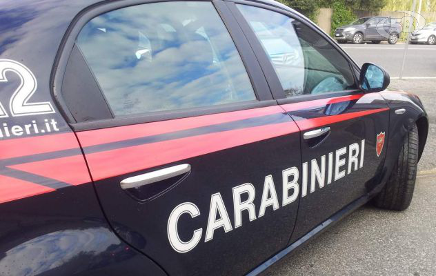 Simulano incidente stradale e tentano la truffa: denunciati