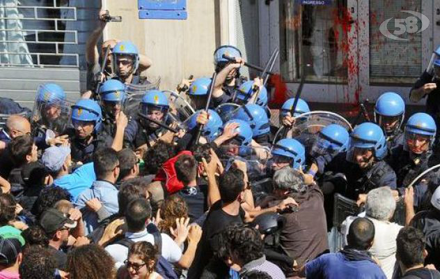 ''Rischio rivolta sociale in Campania''. I sindacati lanciano l'allarme