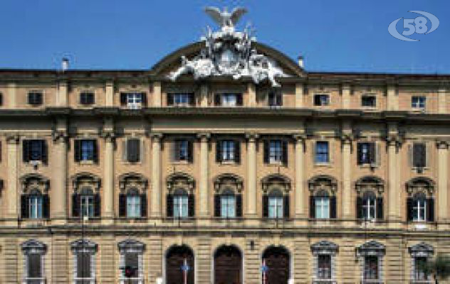 Tra permessi e distacchi sindacali è come se 5000 dipendenti non avessero lavorato per un anno