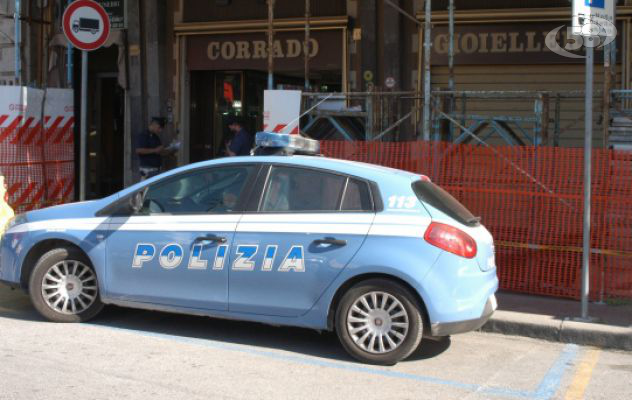 Tenta furto in gioielleria: in arresto 42enne napoletano