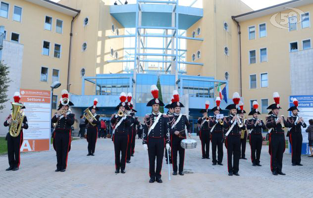 Fanfara dei Carabinieri in concerto per i pazienti del Moscati