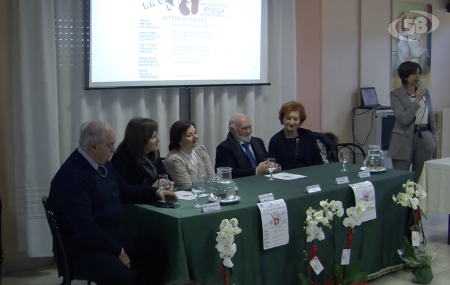 ''La violenza sulle donne non è amore'', confronto al ''De Gruttola'' di Ariano