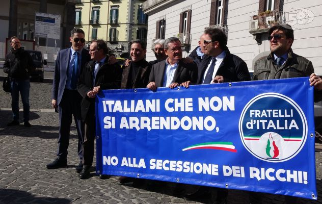 ''No alla secessione dei ricchi'', Fratelli d'Italia manifesta