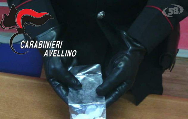 Nasconde la droga nell'armadio, nei guai un 33enne di Sperone