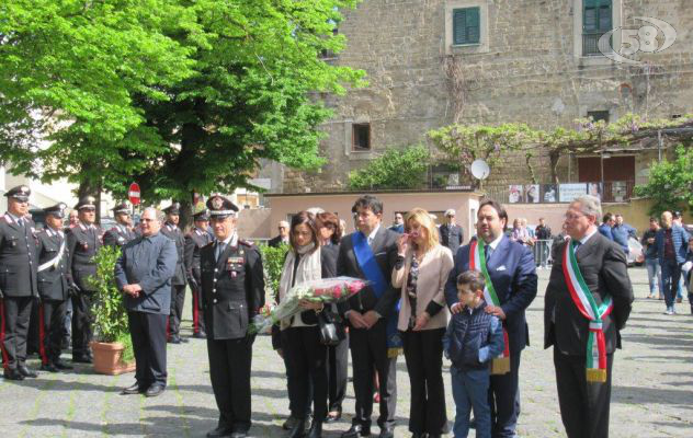 A sei anni dall’uccisione di Tiziano Della Ratta, il figlio commuove tutti: “Papà mi manchi”/VIDEO