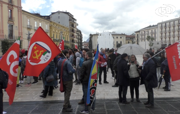 La piazza anti-Salvini: Cgil, associazioni e sinistra contestano il ministro /VIDEO