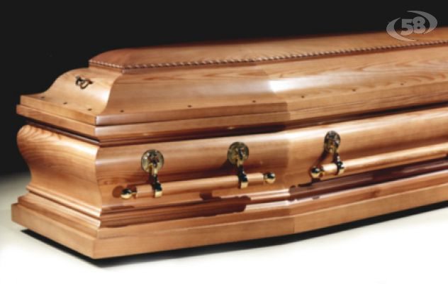 Avevano gia' preparato il funerale, ma lei era ancora viva