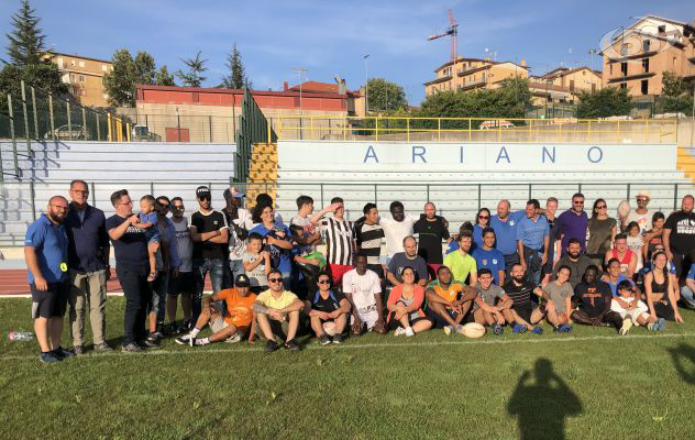 Rugby, “entra nella mischia” con i ragazzi dei centri d'accoglienza /VIDEO