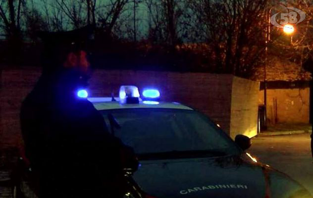 Sorpreso di notte nei pressi dell'abitazione del sindaco: bloccato e arrestato