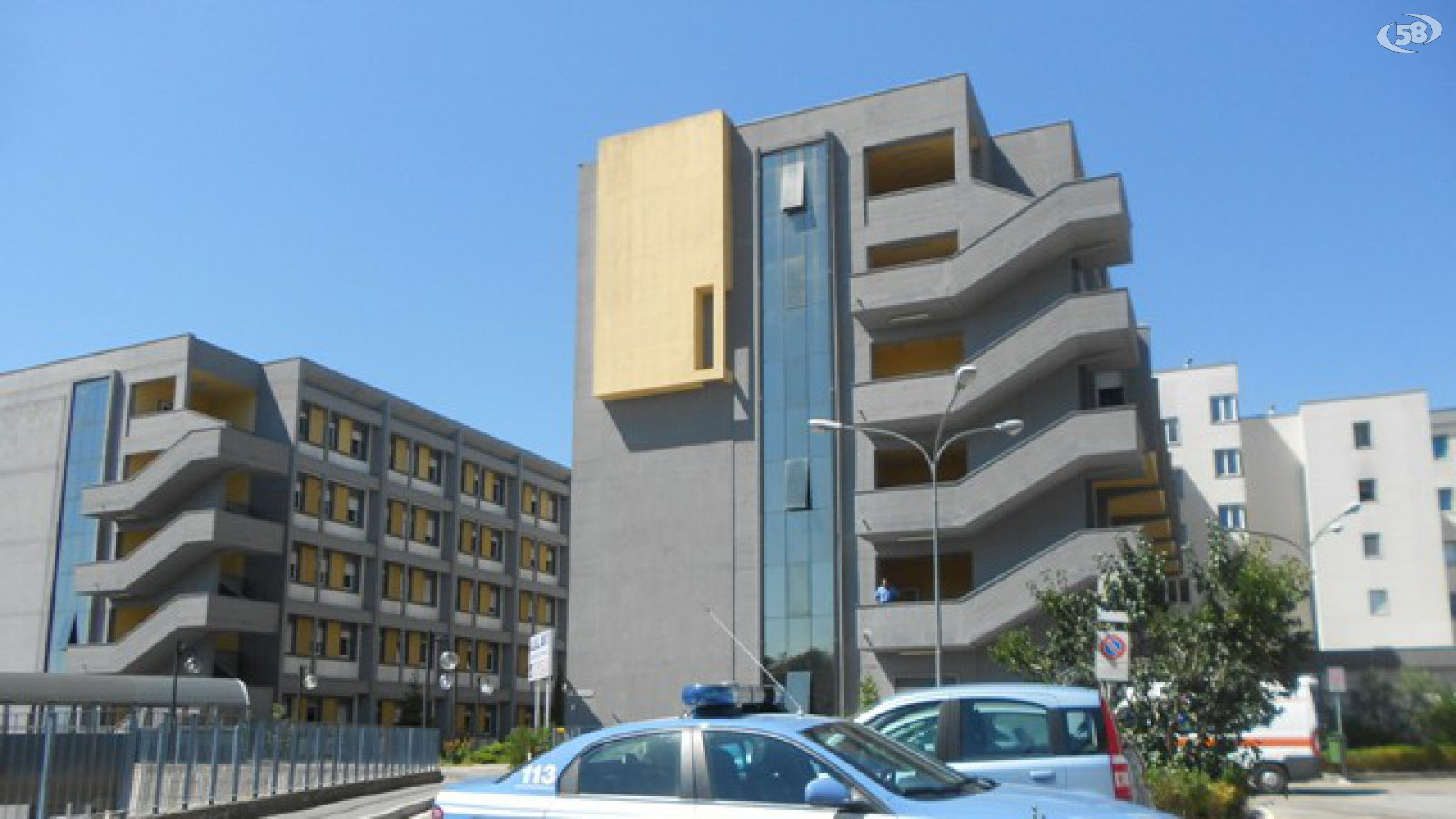 ospedale ariano polizia