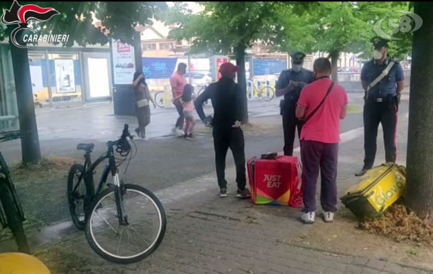 Riders su piattaforme virtuali e food delivery: oltre mille 'intervistati' dai Carabinieri